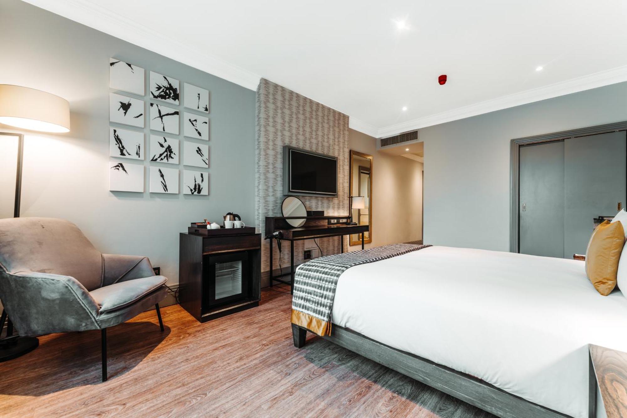 Golden Horse Hotel Питермарицбург Экстерьер фото