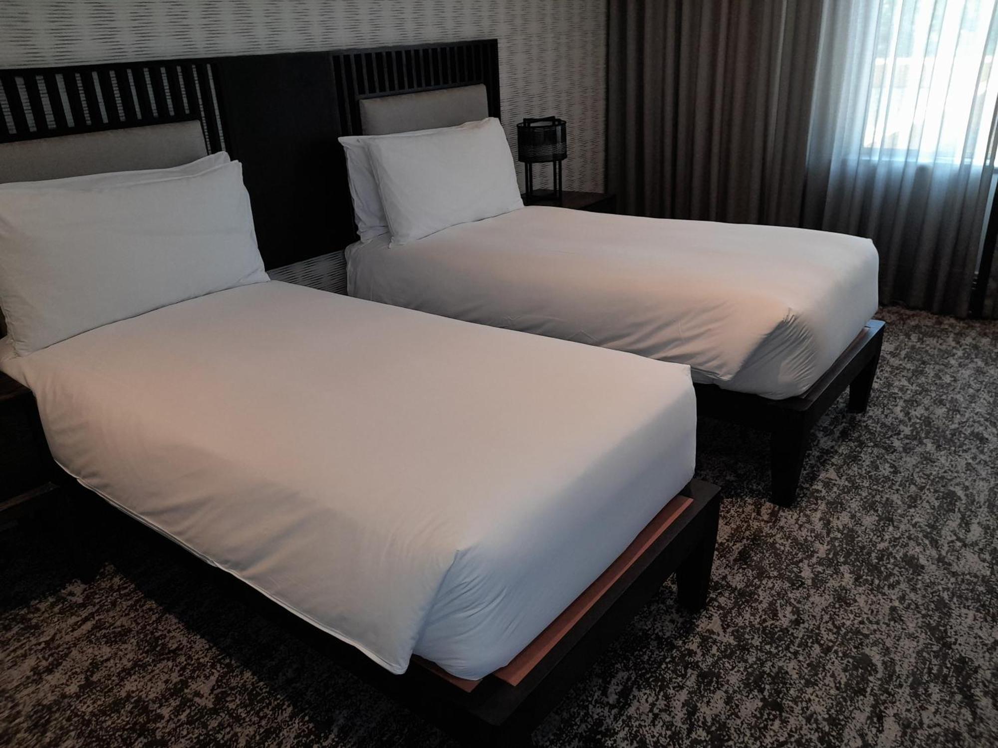Golden Horse Hotel Питермарицбург Экстерьер фото